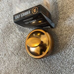 Black and Gold Scalp Scrubber